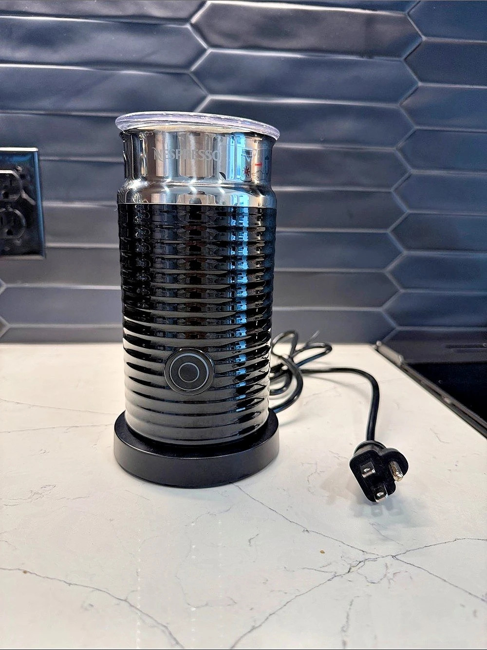 Nespresso Aeroccino 3 Milk Frother Black & Silver